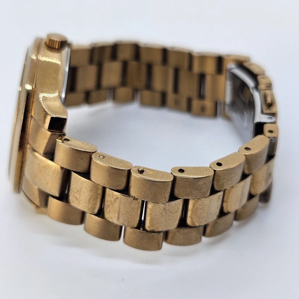 Relic Women's Watch 36MM Gold Dial Gold Bracelet 6